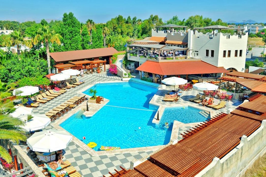 Gaia Garden 2009 Pool View Gaia Garden Hotel