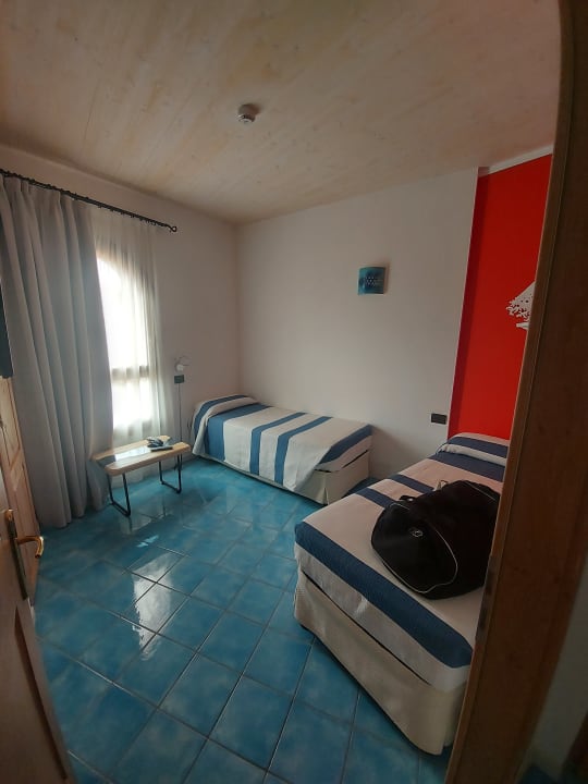 Zimmer Hotel Resort & Spa Baia Caddinas