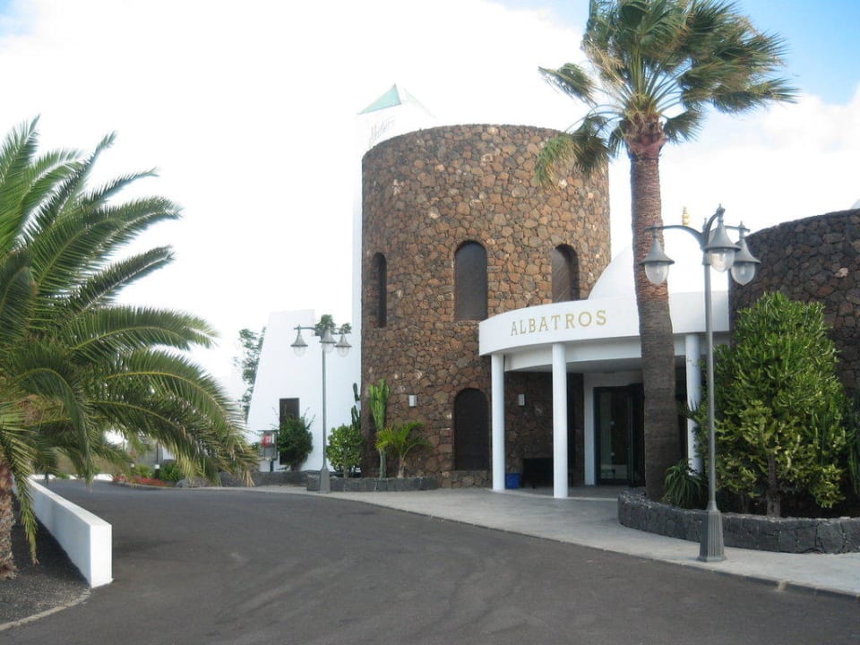 Eingang allsun App.-Hotel Albatros