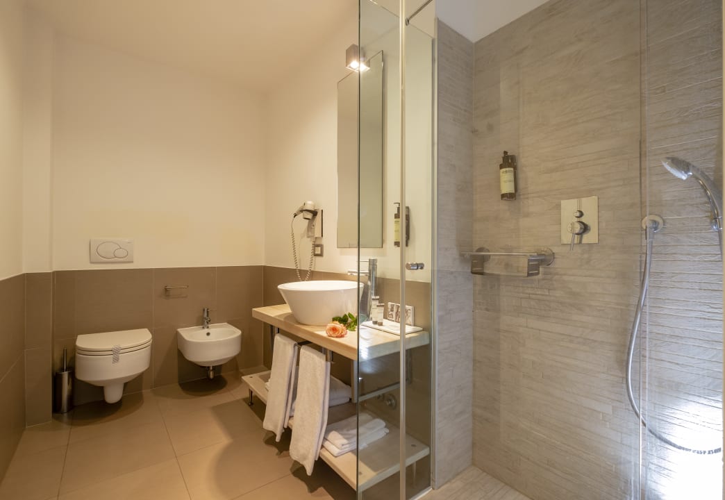 Zimmer Hotel Le Rose Suite