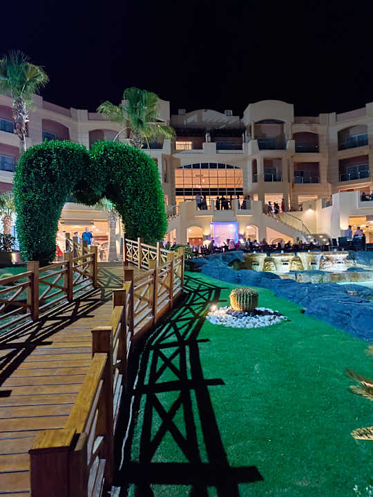 Außenansicht Tropitel Sahl Hasheesh