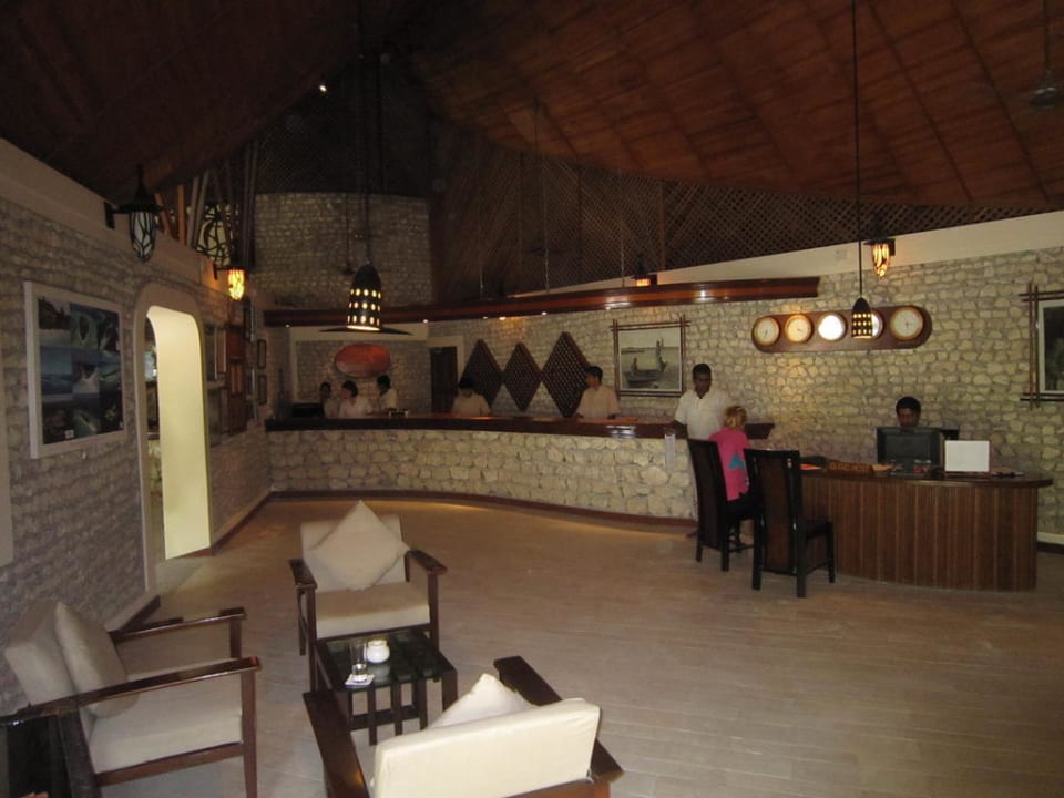 Rezeption Kuredu Island Resort & Spa