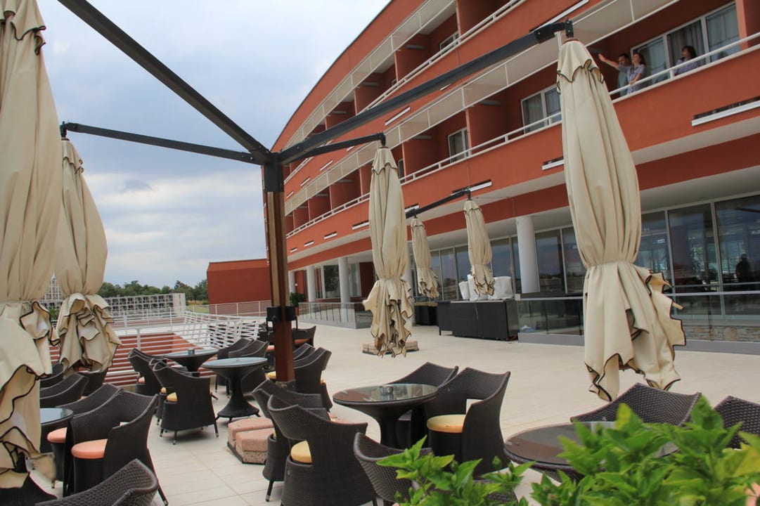 Terrasse mit Bar Hotel Albatros Plava Laguna