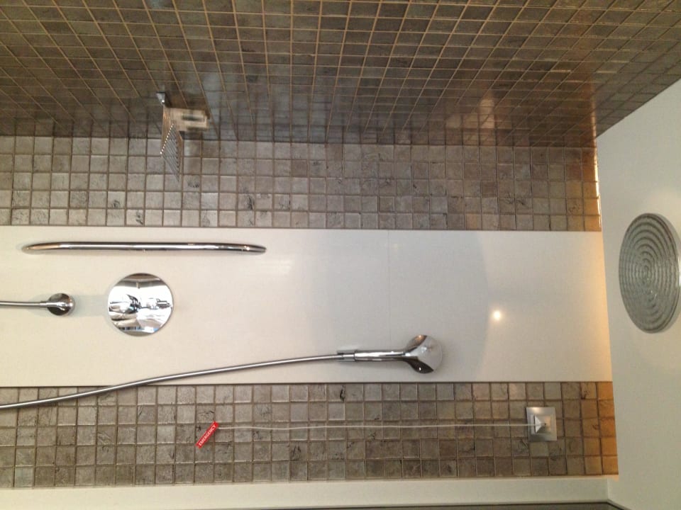 Dusche Hotel Le Meridien Istanbul Etiler