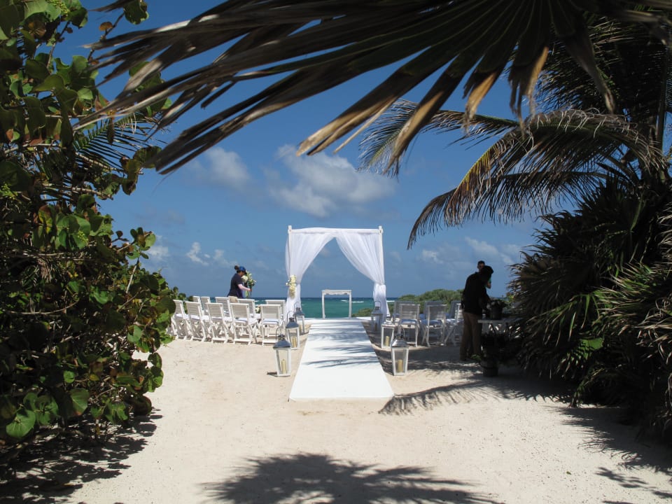 Strand Akumal Bay Beach & Wellness Resort