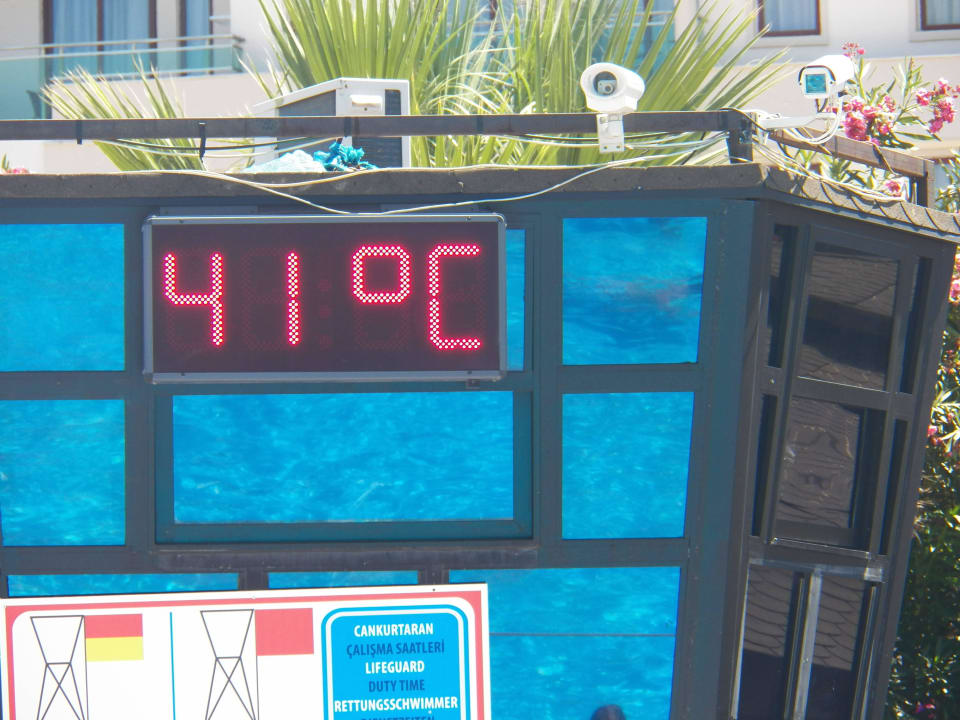 Godzina 15:00 VONRESORT Golden Coast