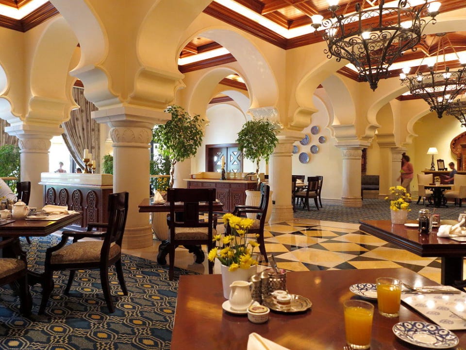 Buffetrestaurant Rotisserie Arabian Court at One&Only Royal Mirage