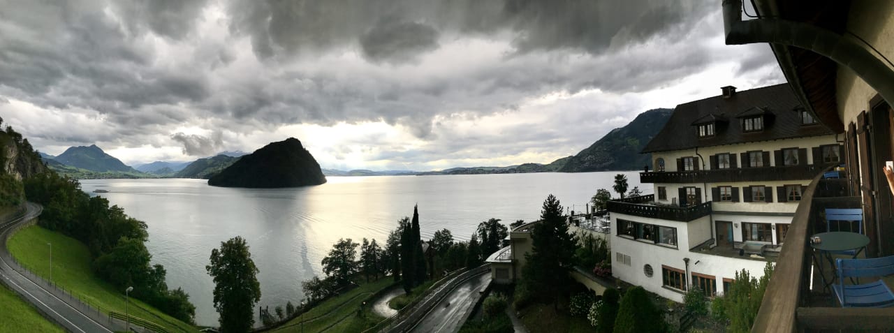 Ausblick See- und Seminarhotel FloraAlpina