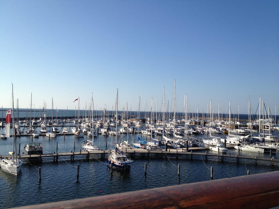 Blick zur Meerseite Hotel Yachthafenresidenz Hohe Düne