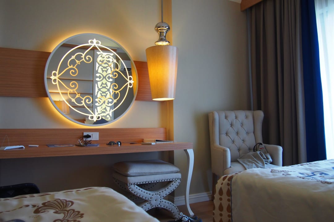 Wnętrze pokoju Quattro Beach Spa & Resort