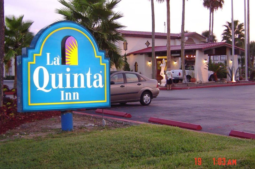 Anfahrtsbereich Hotel La Quinta Inn Orlando I-Drive North