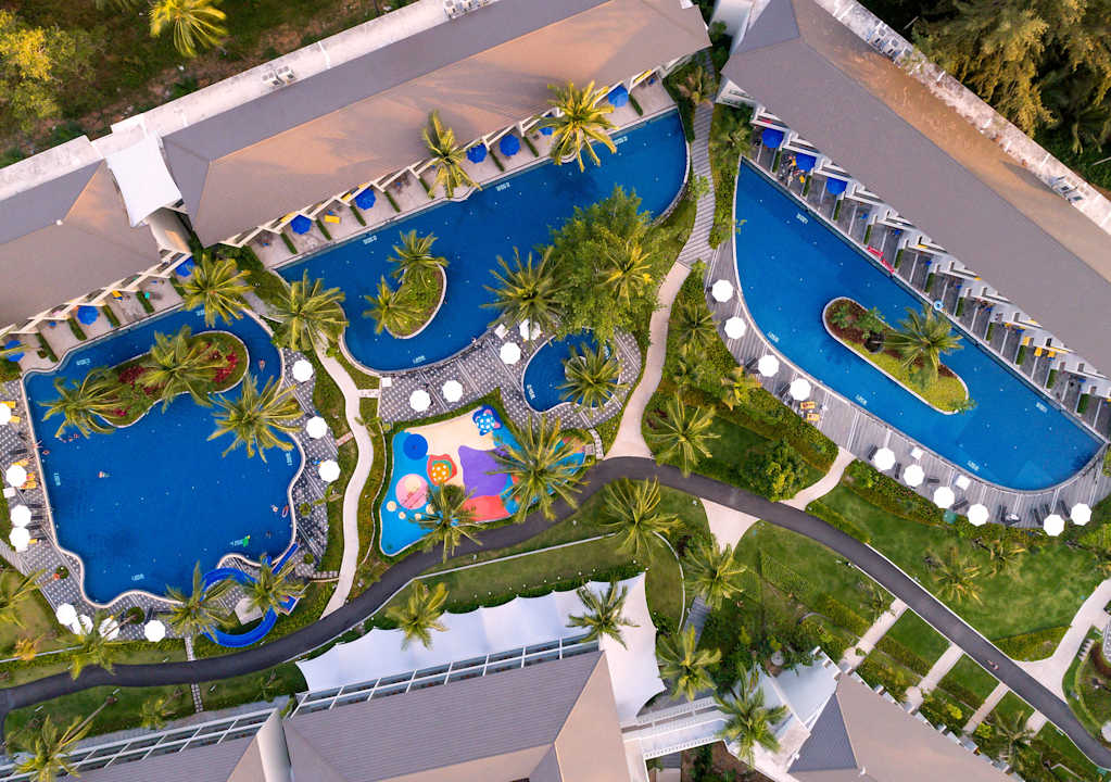 Pool X10 Khaolak Resort