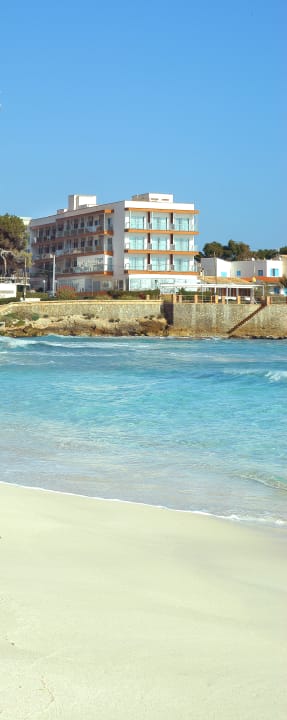 Außenansicht Hotel Clumba