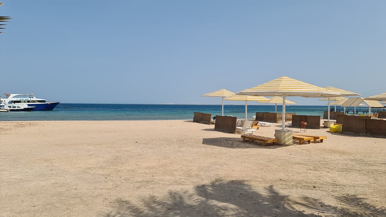 Strand Menaville Safaga