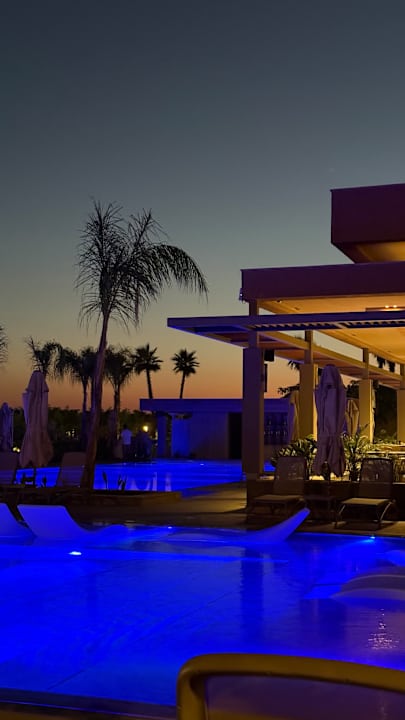 Pool Lusso Sorgun