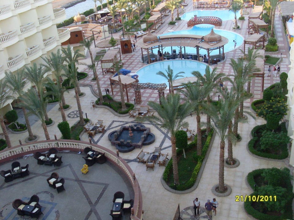 Вид с балкона 5 этажа Riviera Aqua Park Resort