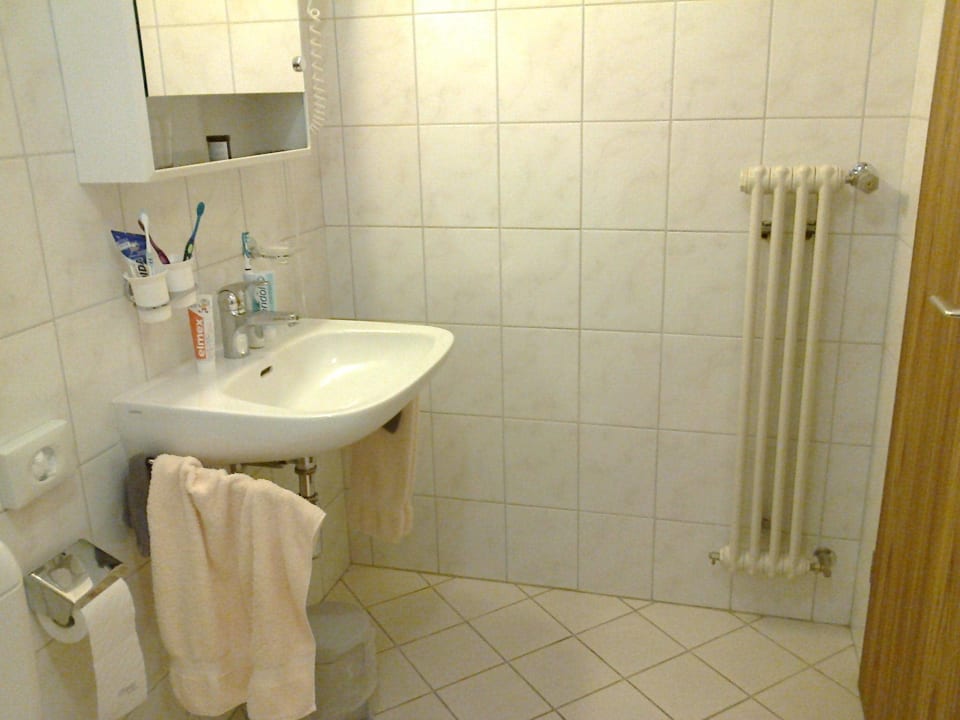 Lavabo Hotel Albergo Mimosa