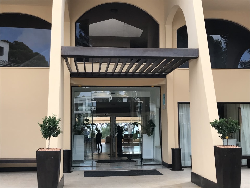 Lobby Iberostar Waves Pinos Park