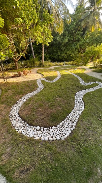 Gartenanlage Meeru Maldives Resort Island