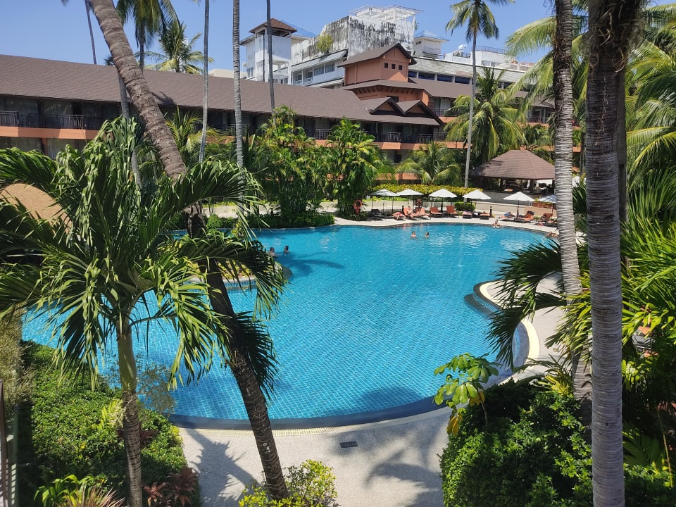 Pool Courtyard by Marriott Phuket, Patong Beach Resort