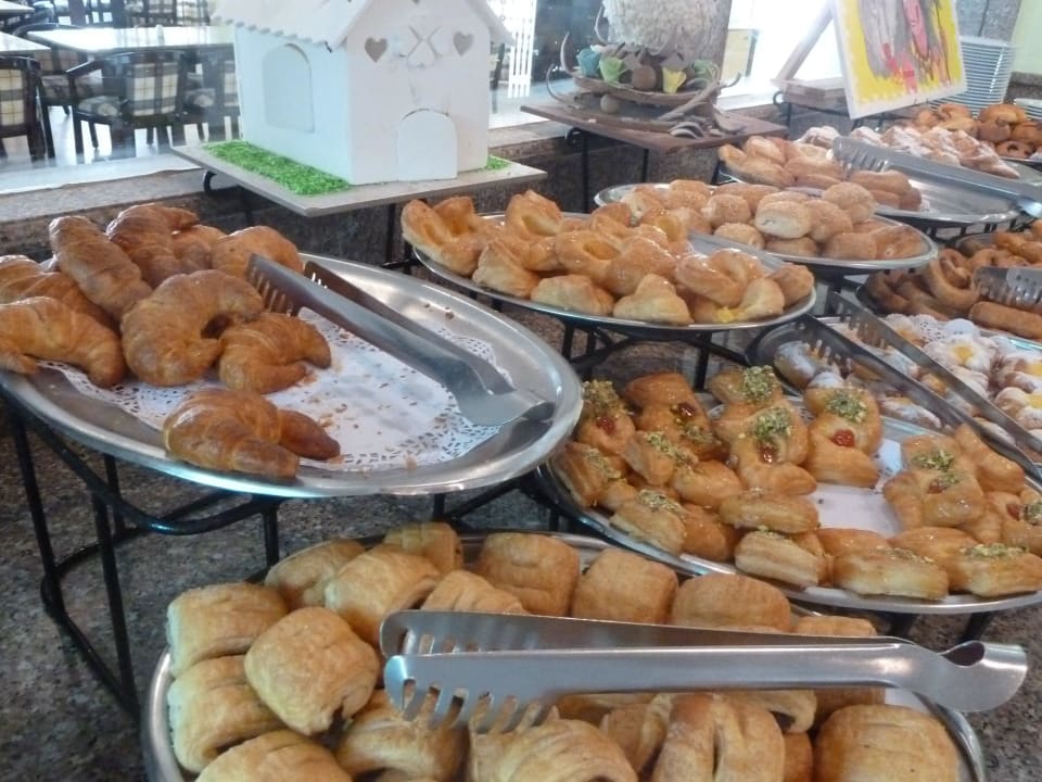Frühstücks-Buffet Brayka Bay Resort