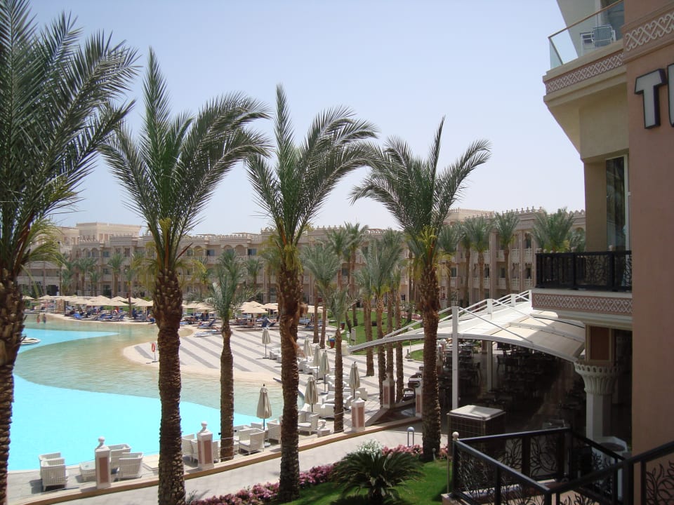 Außenansicht Beach Albatros Resort