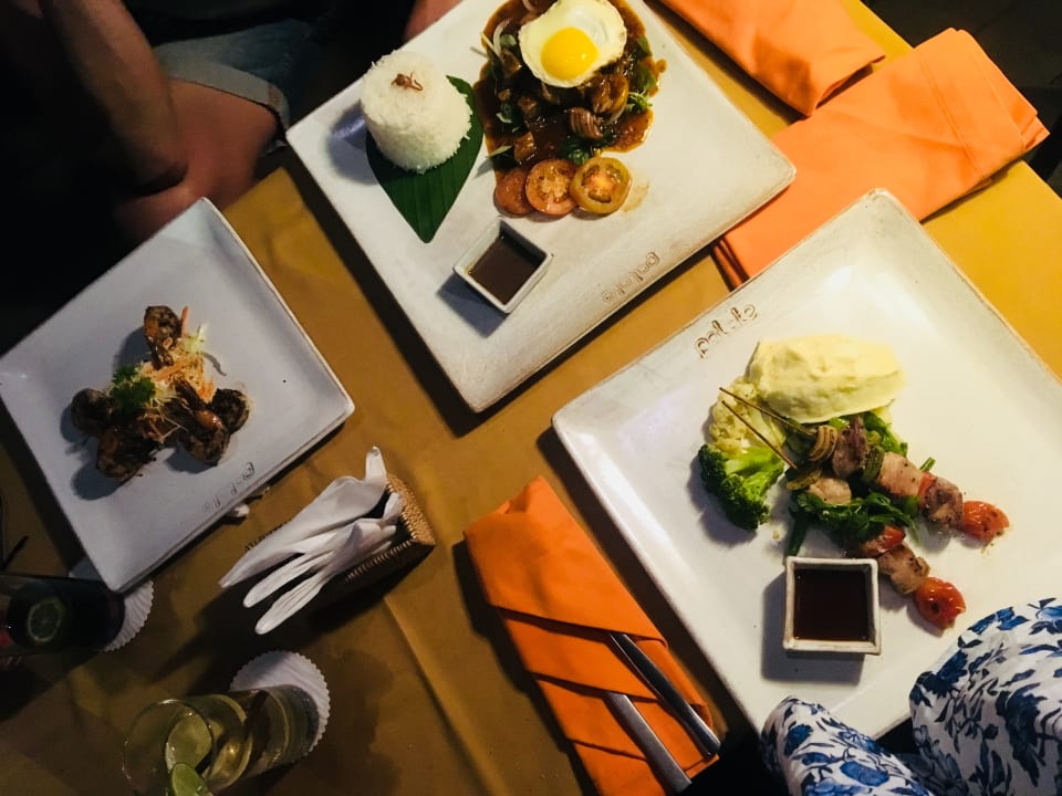 Gastro Lynnaya Urban River Resort