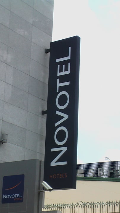 Gut lesbar  Hotel Novotel Saigon Centre