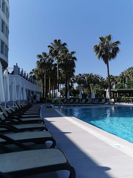 Pool Royal Atlantis Beach Hotel