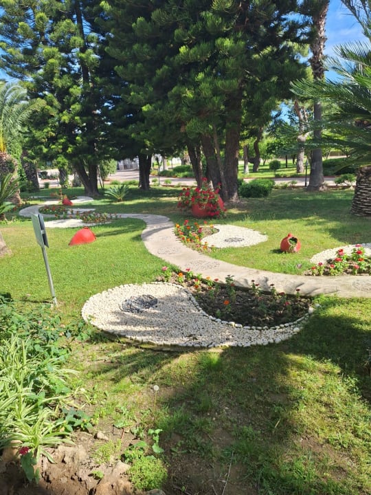 Gartenanlage Hotel Club Nena