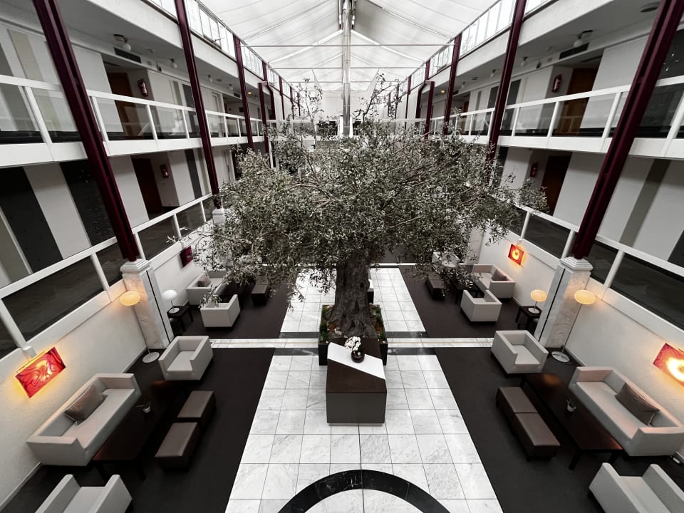 Lobby Best Western Plus Hotel Fellbach-Stuttgart