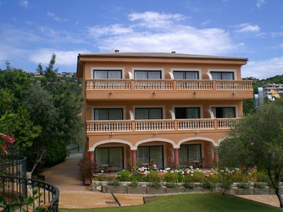 Hotelanlage Mon Port Hotel & Spa