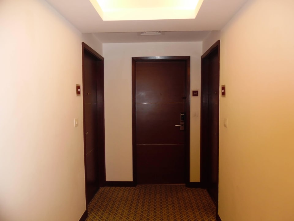 Suite 110 - Vor der Türe Four Points Hotel by Sheraton New Delhi Airport Highway