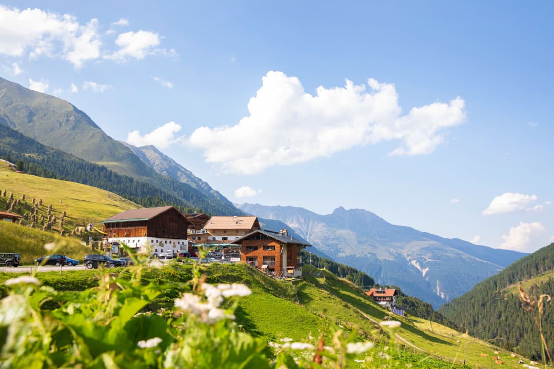 Außenansicht Alpengasthof Pension Praxmar