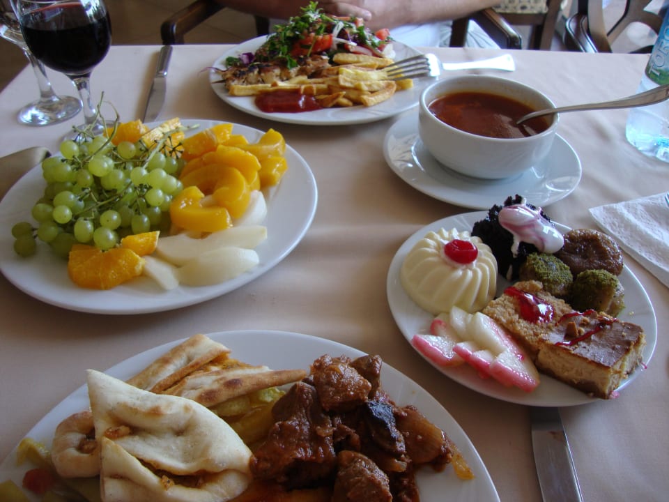 Pyszności Starlight Resort Hotel