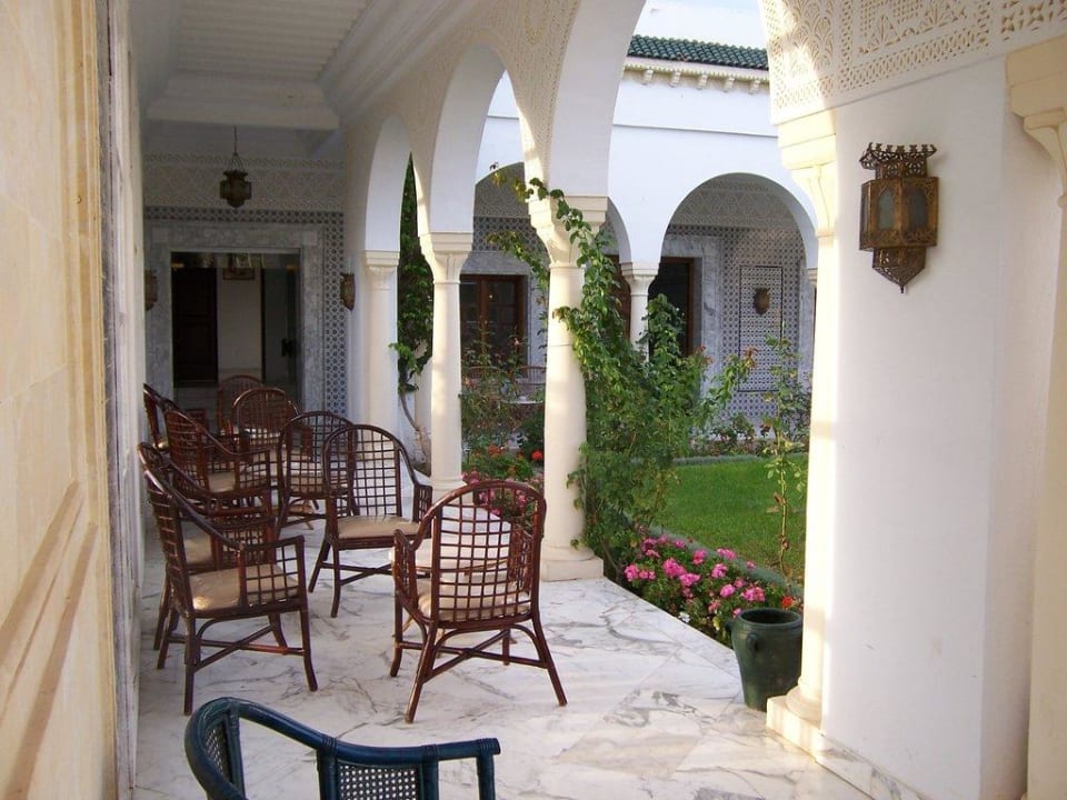 Maurisches Café Hotel El Mouradi Palm Marina