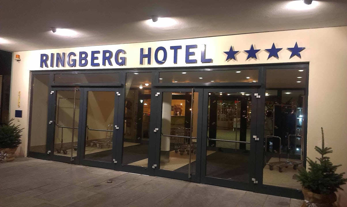 Eingang Ringberg Hotel