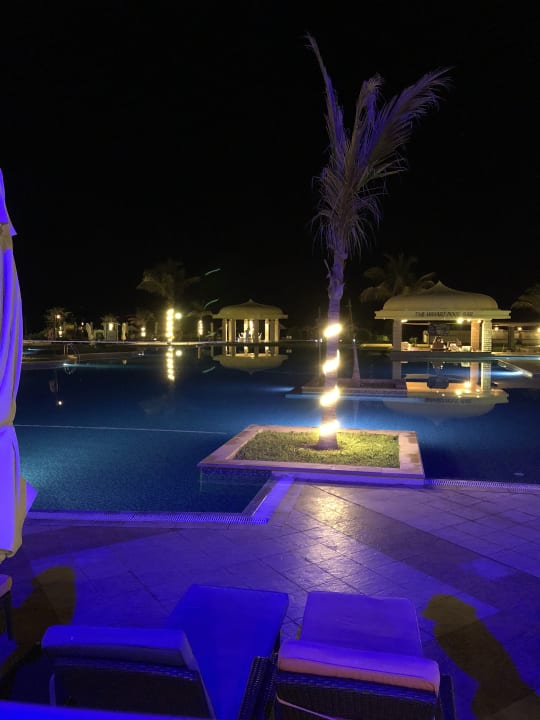 Pool Wyndham Garden Salalah Mirbat