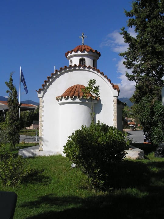 Kapliczka przy hotelu alltoura Club Hotel Poseidon Palace