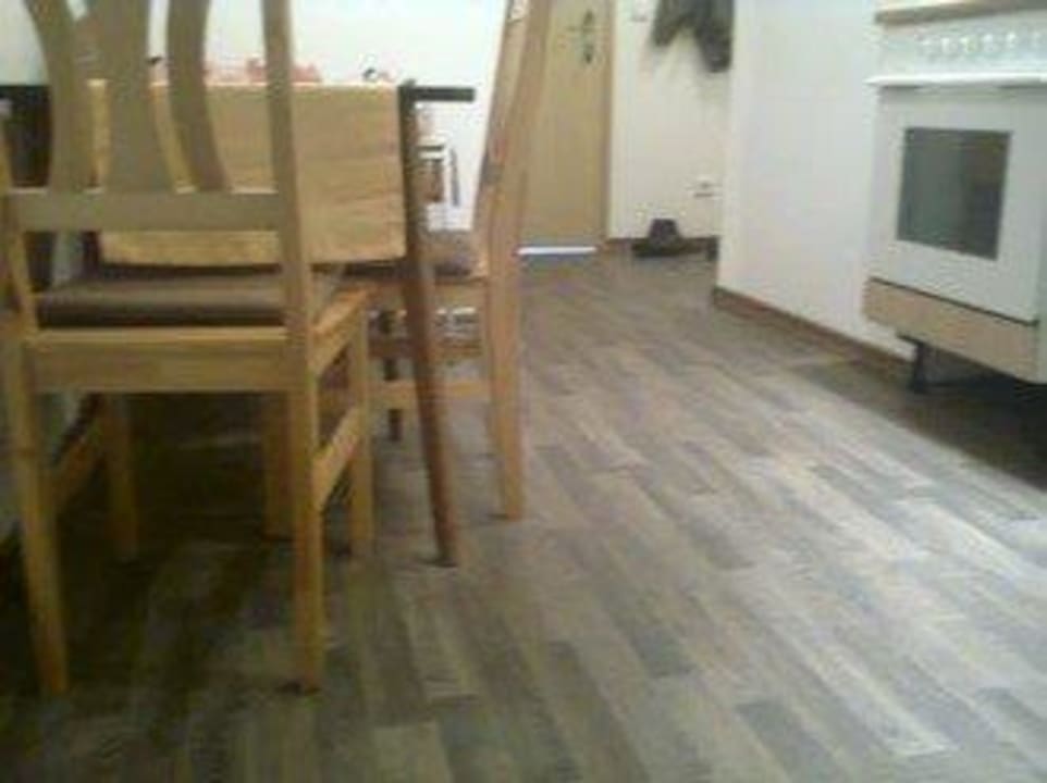 Küche mit Tisch Hotel Forsthaus