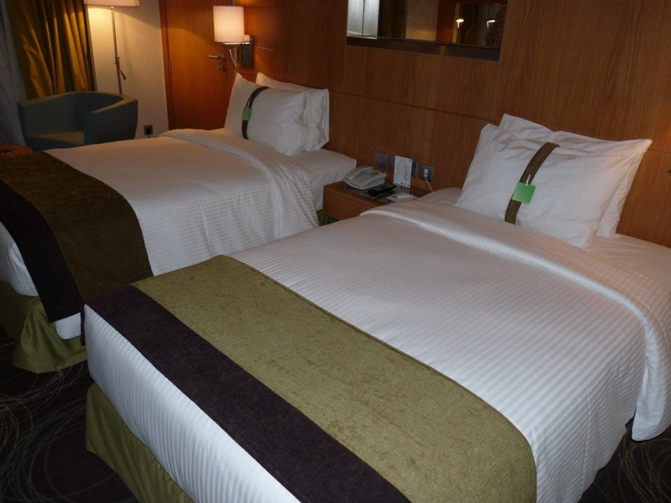 Zimmer am Ankunftstag Holiday Inn Abu Dhabi