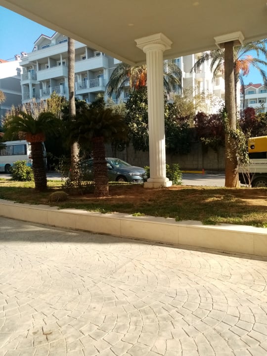 Außenansicht Royal Atlantis Beach Hotel