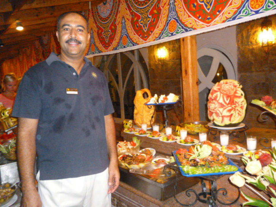 Alles reichlich und gut angerichtet zum Dinner Shams Alam Beach Resort