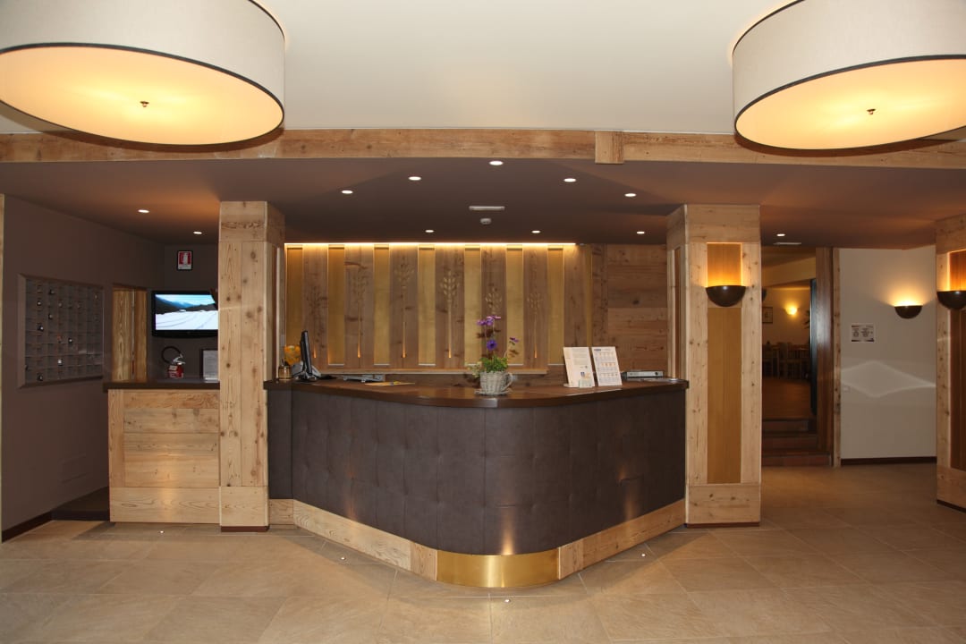 Lobby Hotel Nigritella