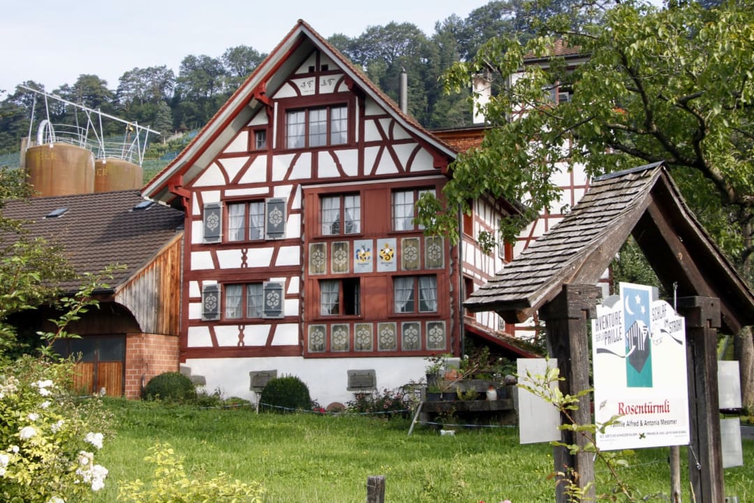 Außenansicht Bauernhof Rosentürmli