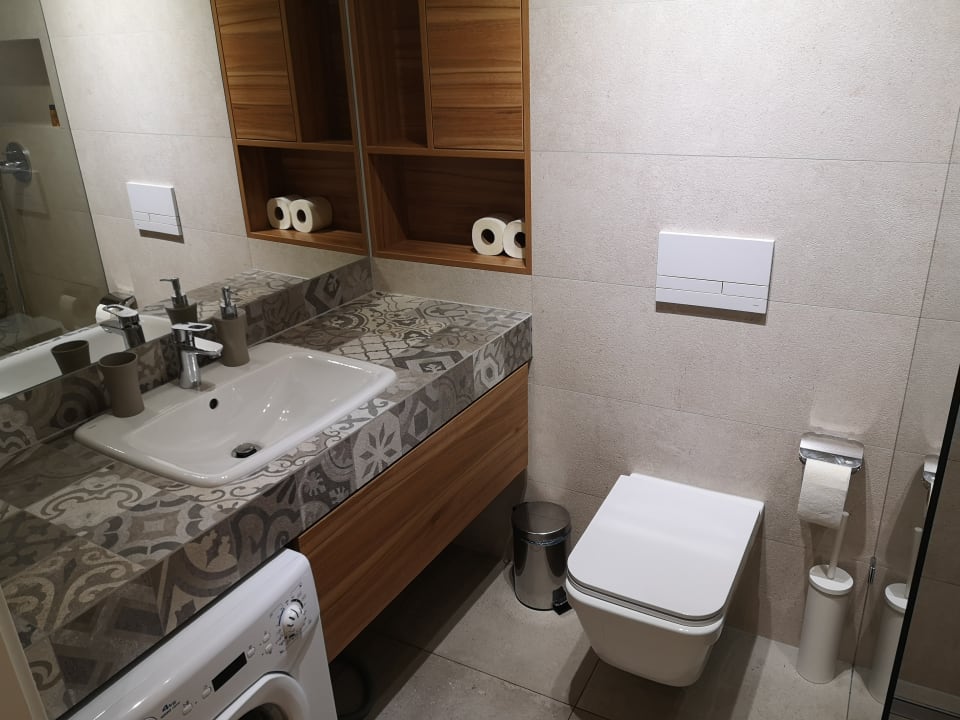 Zimmer Hostel Flower