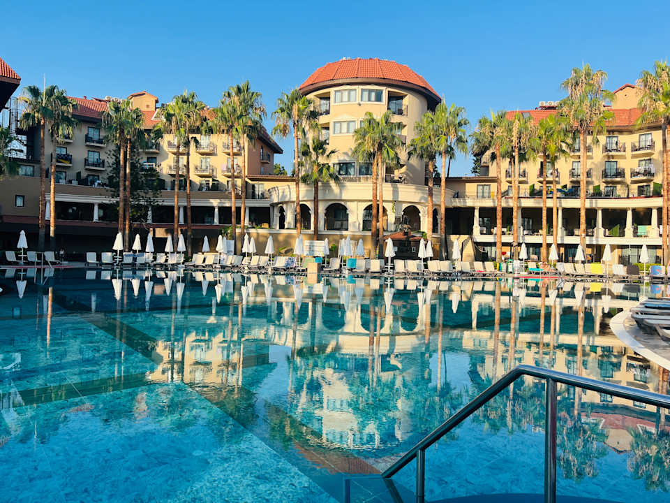 Pool allsun Numa Club Side