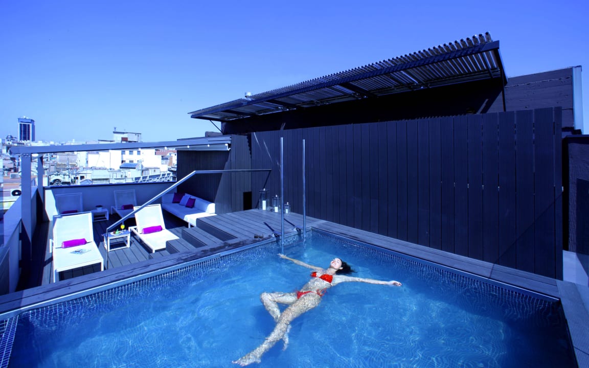 The Mirror Barcelona - Piscina Hotel The Mirror Barcelona