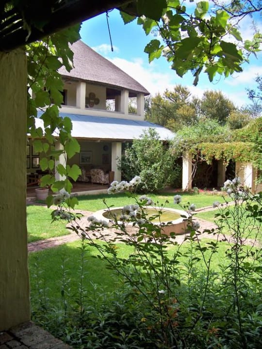 Das Haupthaus von außen Hotel Elephant House