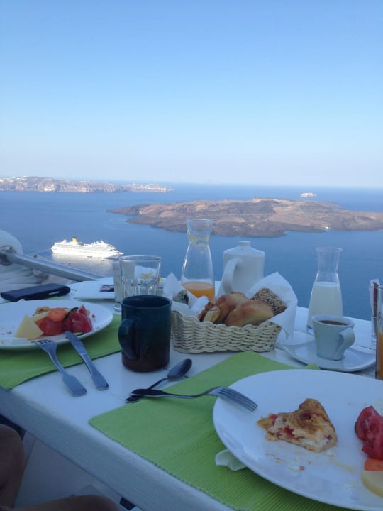 Frühstück auf der eigenen Terrasse Hotel Homeric Poems
